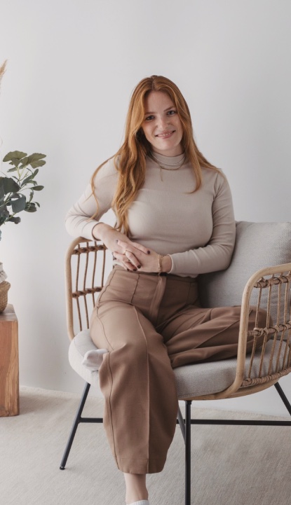 Nadine, Mitgründerin und Systemische Therapeutin